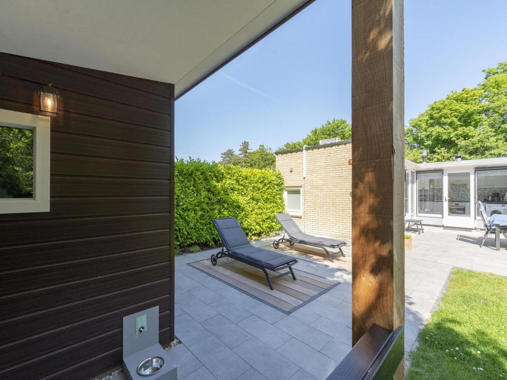 Stylish Bungalow With A Large Garden Sint Maartensvlotbrug Zewnętrze zdjęcie